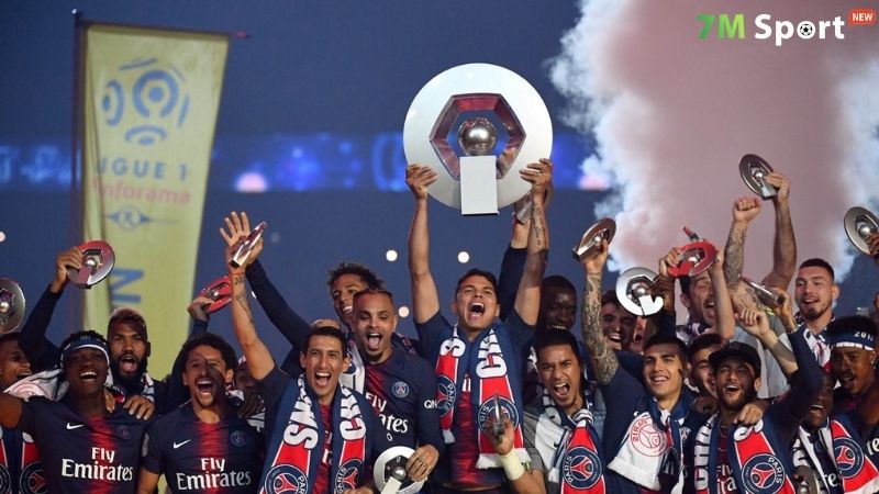 Ligue 1 - Giải đấu của sự chuyển động liên tục