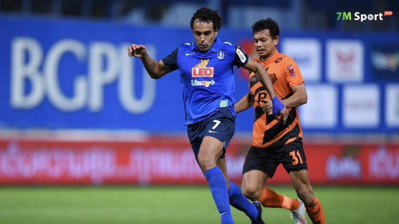 Giải đấu bóng đá hấp dẫn nhất ở xứ Chùa Vàng